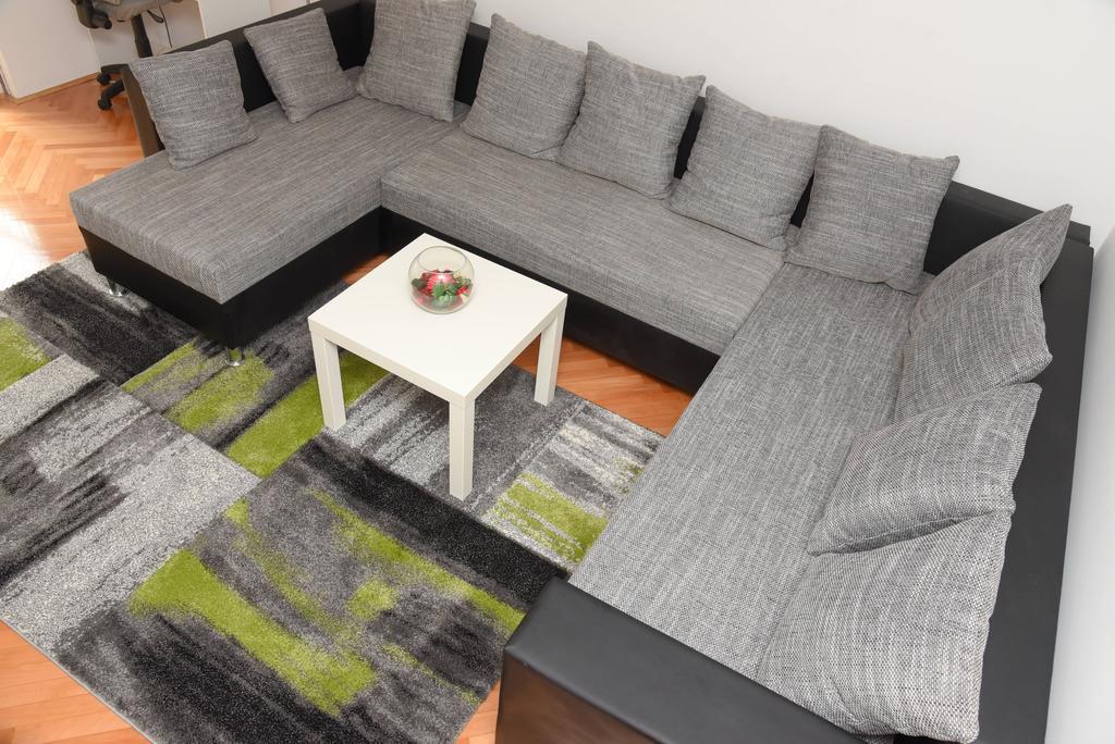 Apartmani Vedmar 萨格勒布 外观 照片