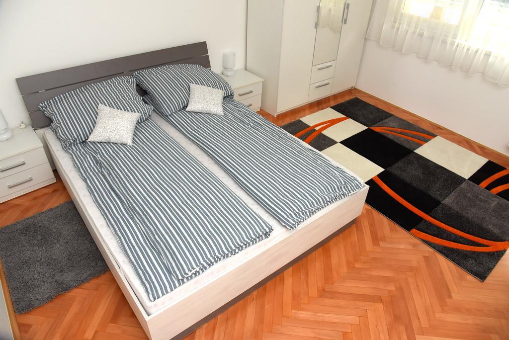 Apartmani Vedmar 萨格勒布 外观 照片