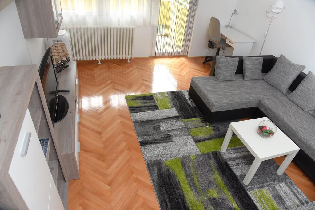 Apartmani Vedmar 萨格勒布 外观 照片